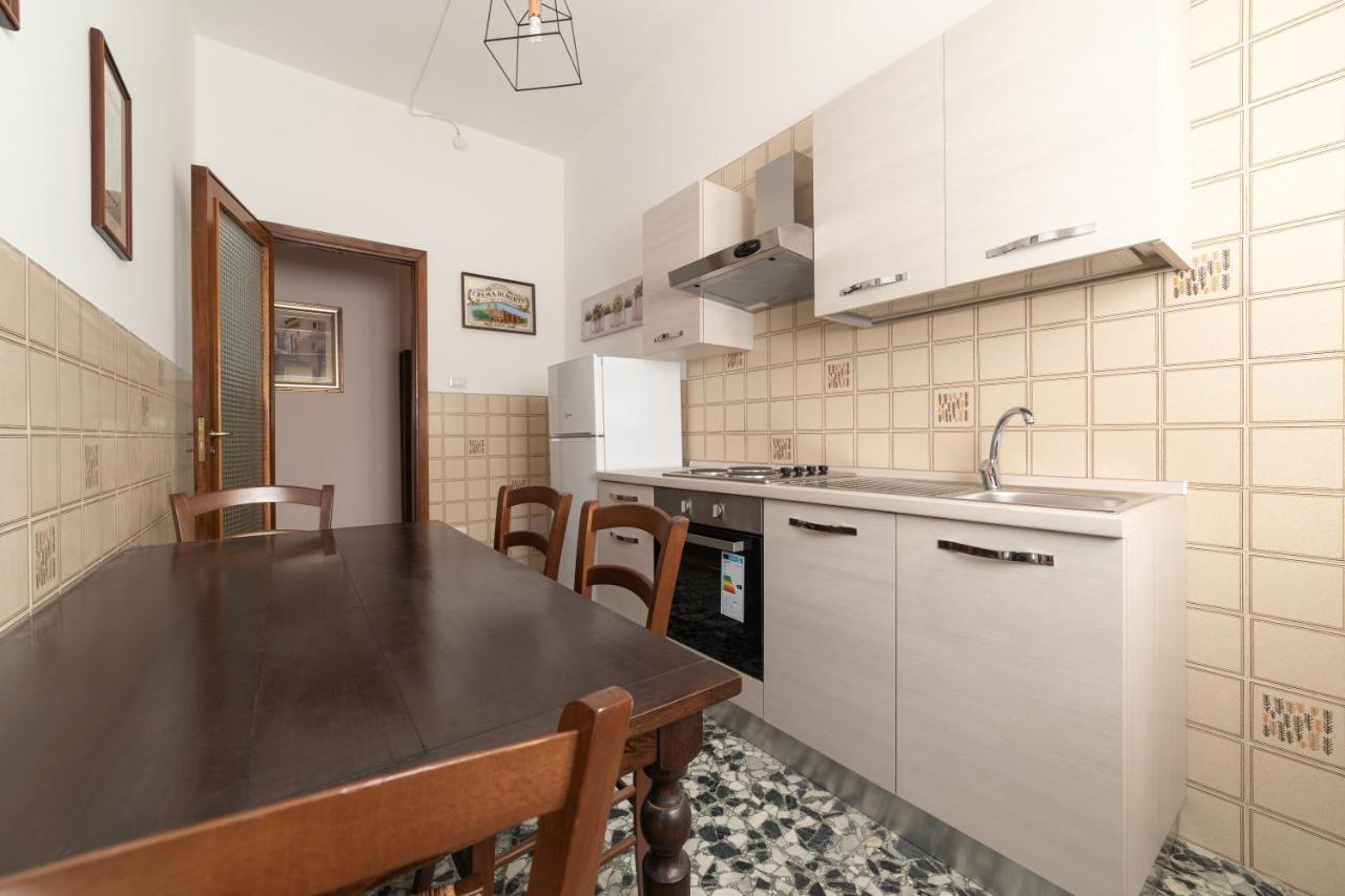 Budget Apartment Roma 70 Stazione Centrale Cagliari Exterior foto
